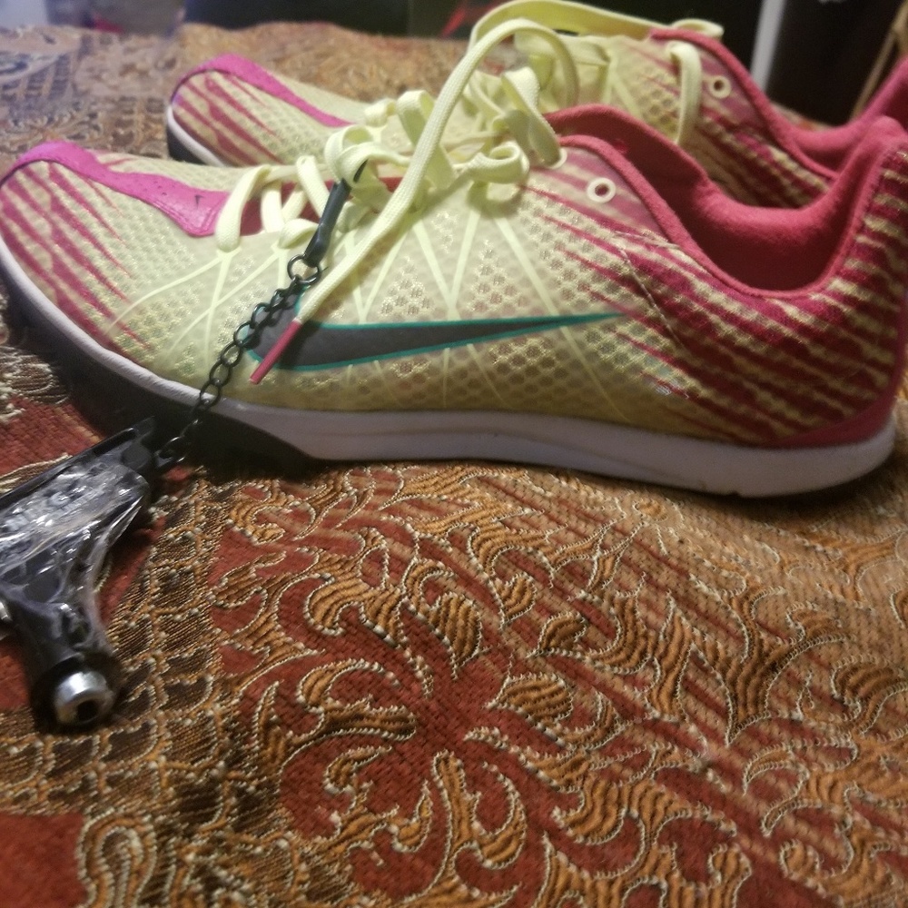 Nike cross country sneakers